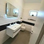 Ljubica Apartment *
