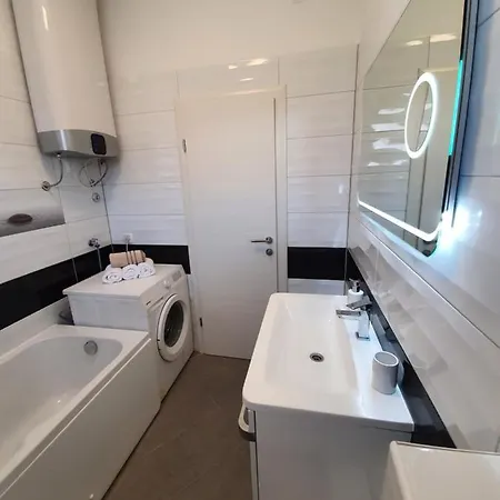 Apartment Ljubica *